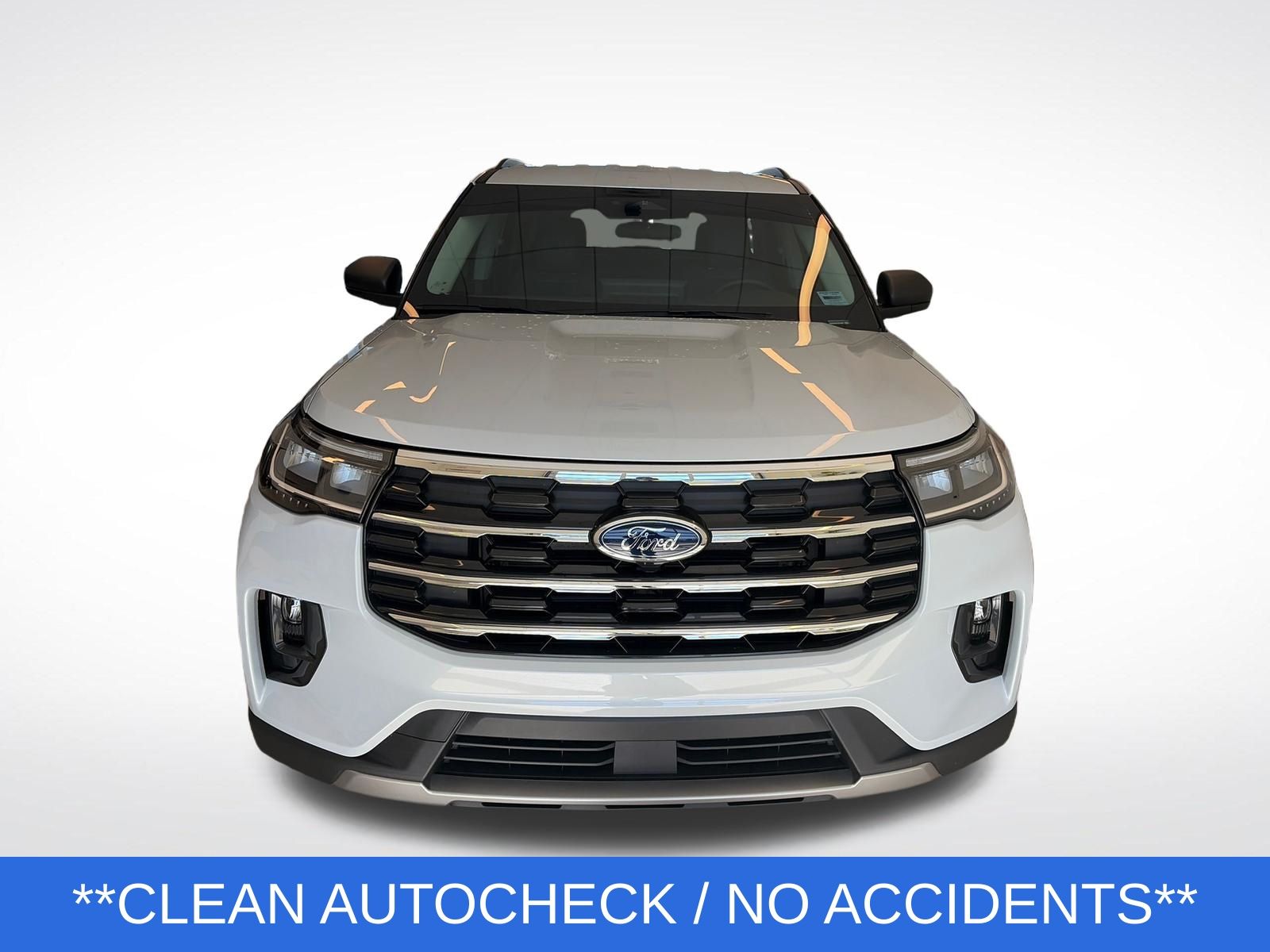 Used 2026 Ford Explorer - photo 8