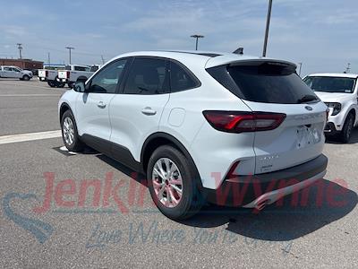 2025 Ford Escape FWD SUV for sale #523152 - photo 2