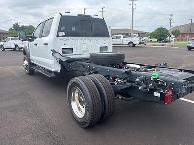2025 Ford F-550 Crew Cab DRW 4x4 Cab Chassis for sale #523276 - photo 2