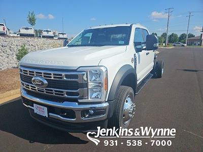 New 2025 Ford F-450 Crew Cab Cab Chassis for sale #523883 - photo 1