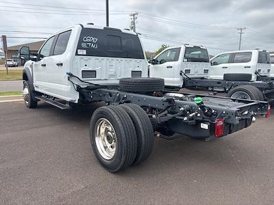 New 2025 Ford F-450 Crew Cab Cab Chassis for sale #523887 - photo 2