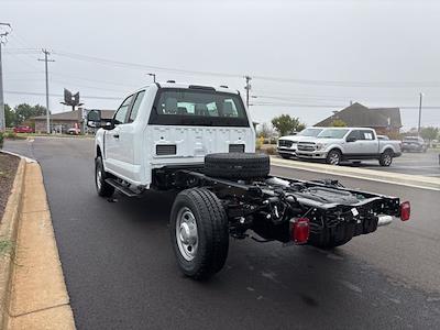 New 2026 Ford F-350 Super Cab Cab Chassis for sale #524120 - photo 2