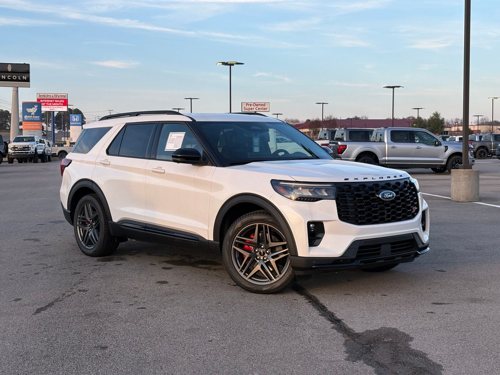 New 2026 Ford Explorer - photo 6