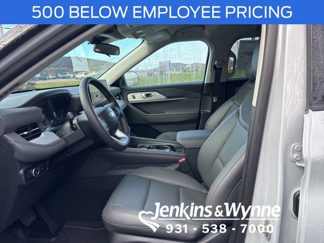 New 2026 Ford Explorer - photo 7