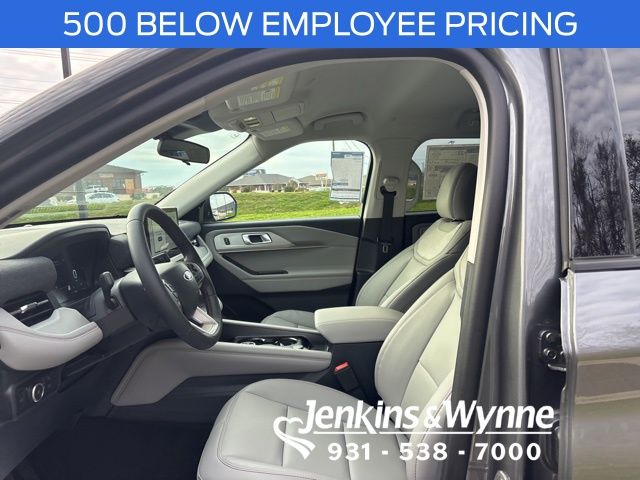 New 2026 Ford Explorer - photo 7