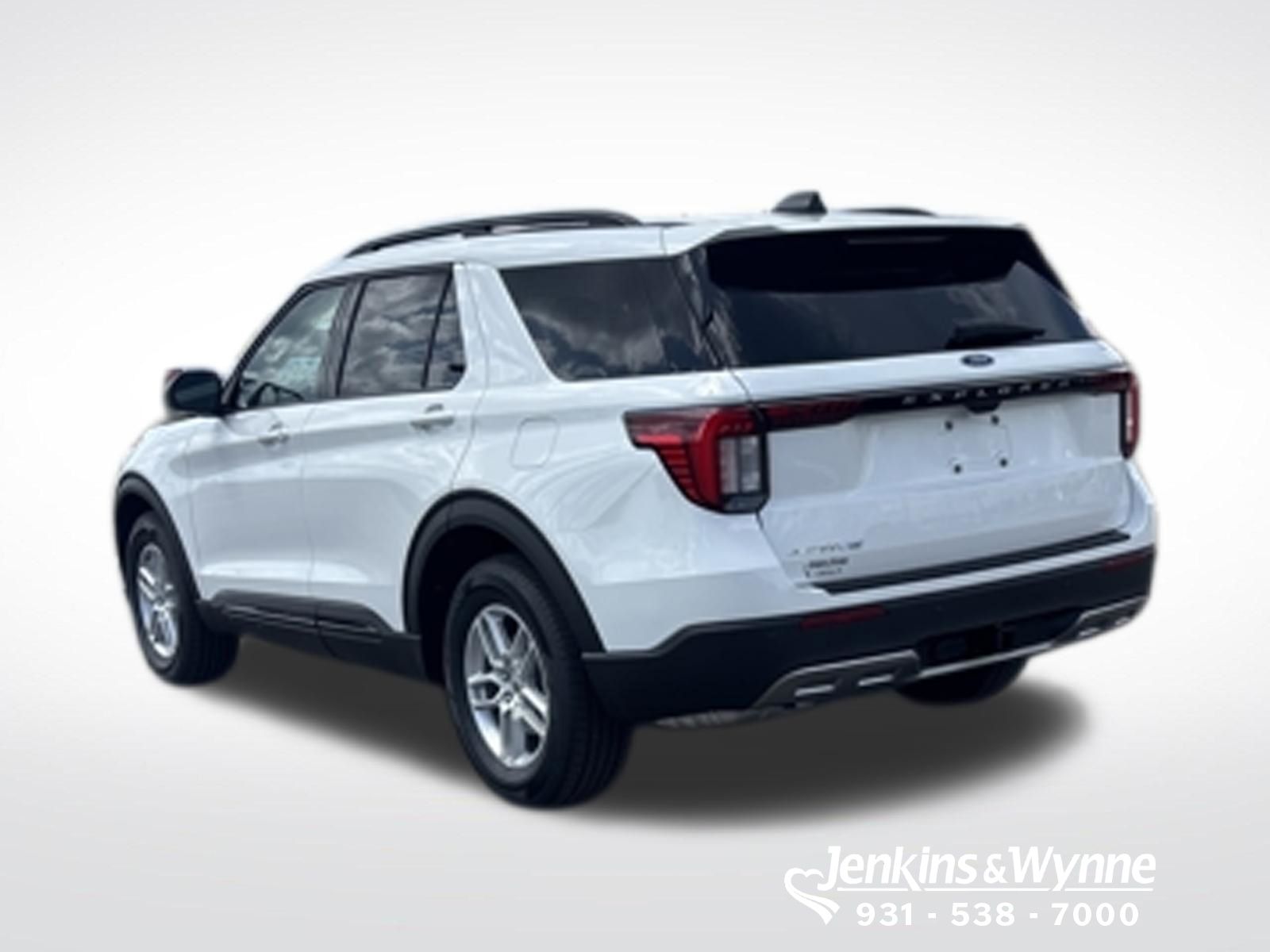 New 2026 Ford Explorer - photo 2