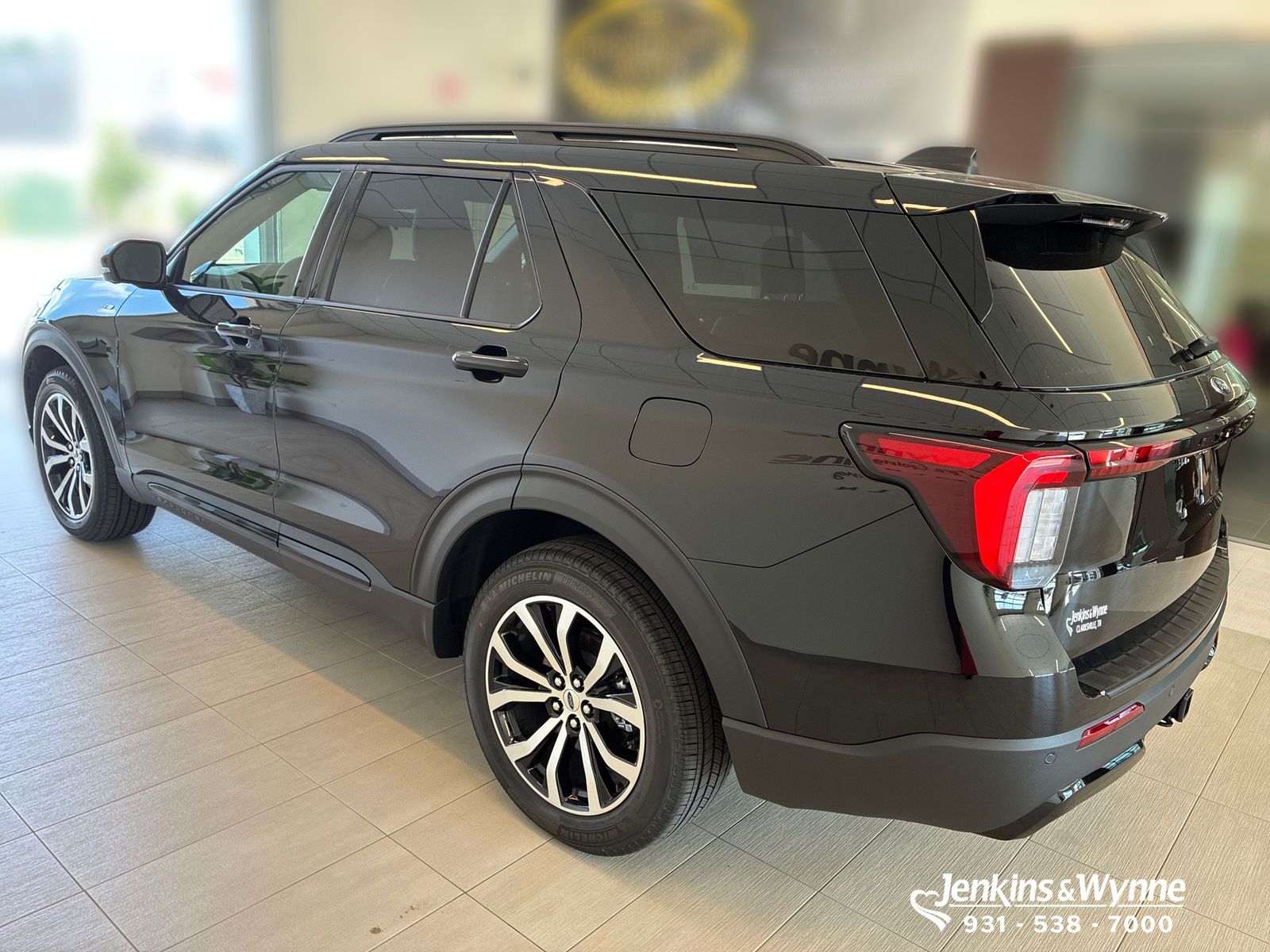 New 2026 Ford Explorer - photo 2