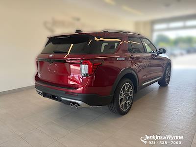 2027 Ford Explorer 4WD SUV for sale #525807 - photo 2