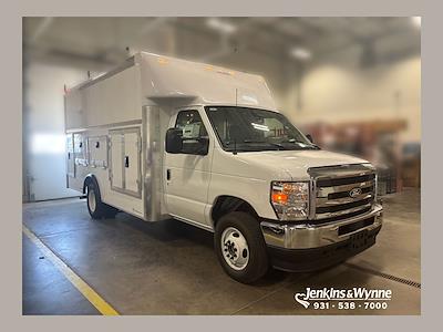 2027 Ford E-450 RWD Cutaway Van for sale #525912 - photo 1