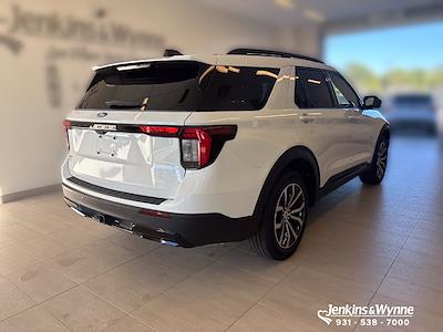 2027 Ford Explorer RWD SUV for sale #526045 - photo 2