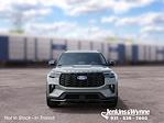 2027 Ford Explorer 4WD SUV for sale #526049 - photo 3