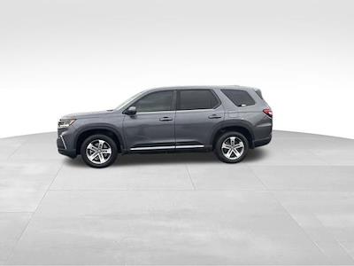 Used 2023 Honda Pilot - photo 1