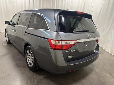 2013 Honda Odyssey FWD Minivan for sale #717750A - photo 2