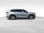 2025 Toyota Highlander AWD SUV for sale #718451A - photo 5