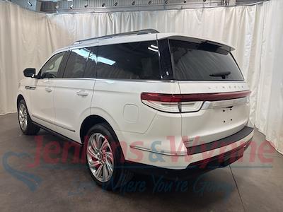 2024 Lincoln Navigator 4WD SUV for sale #91308A - photo 2