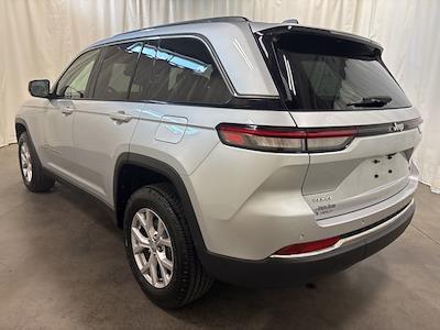 2022 Jeep Grand Cherokee 4x4 SUV for sale #91330A - photo 2