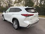 2022 Toyota Highlander AWD SUV for sale #91405A - photo 2