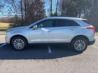 Used 2017 Cadillac XT5 Luxury for sale #91426A - photo 2