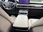 2022 Lincoln Nautilus FWD SUV for sale #91430A - photo 9