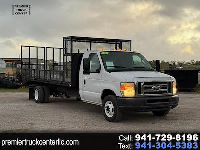 Used 2011 Ford E-450 - photo 1