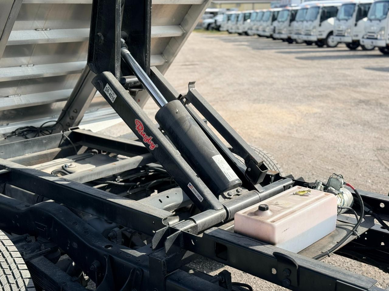 Used 2011 Ford E-450 - photo 15