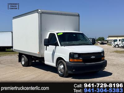 Used 2017 Chevrolet Express 3500 - photo 1