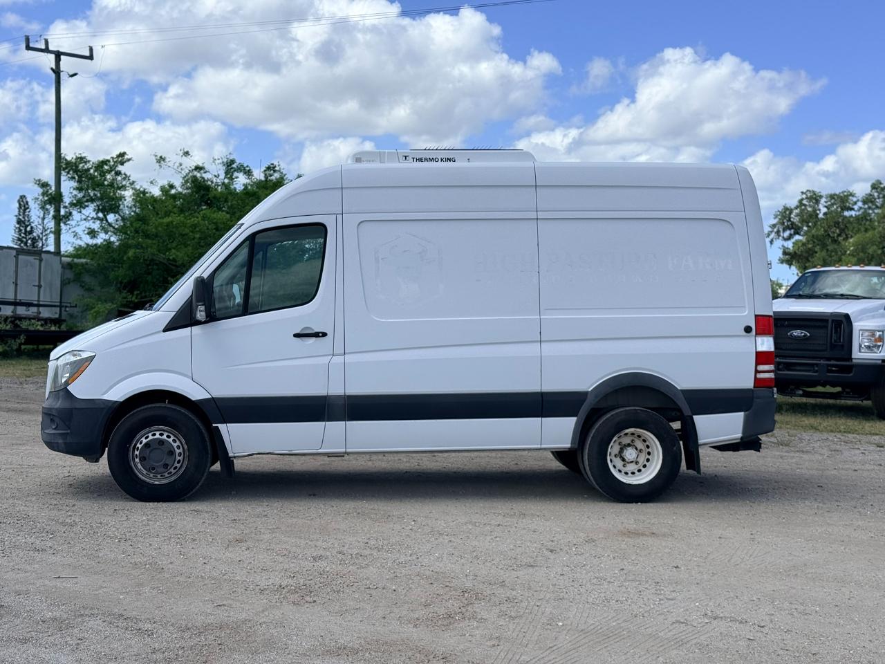Used 2016 Freightliner Sprinter 3500 - photo 6