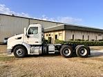 Used 2002 Peterbilt 579 Paccar 3306 Semi Truck for sale #1XPBVAK9X2ND75891 - photo 5