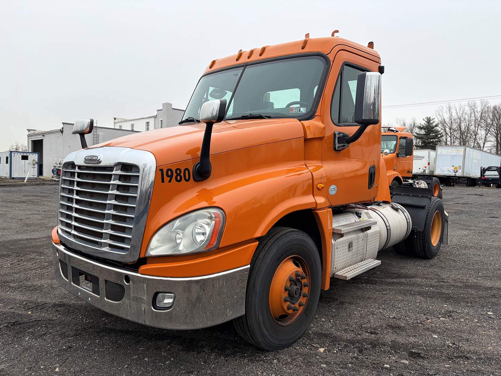 Used 2012 Freightliner Cascadia - photo 1
