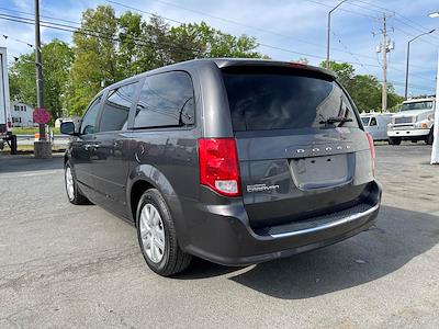 Used 2017 Dodge Grand Caravan SE Minivan for sale #724196 - photo 2