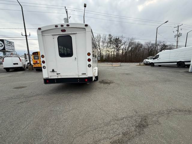 Used 2016 Ford E-350 - photo 13