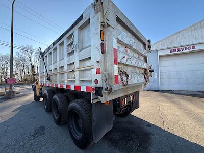 Used 2001 Sterling L9500 - photo 1