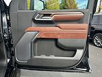 New 2025 GMC Sierra 2500 Denali Ultimate Crew Cab 4WD Pickup for sale #12957 - photo 25