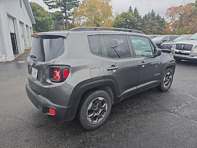 2017 Jeep Renegade FWD SUV for sale #L5A0688A - photo 2