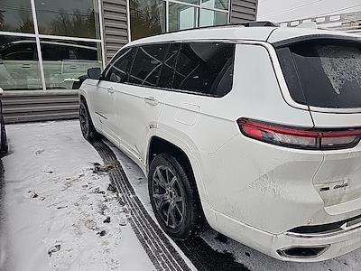 2021 Jeep Grand Cherokee L 4WD SUV for sale #L5N9390B - photo 2