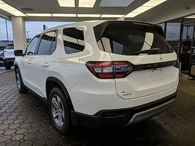 Used 2024 Honda Pilot - photo 1