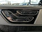 2019 Lincoln Navigator 4x4 SUV for sale #L5X1050A - photo 16