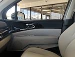 2025 Kia Carnival FWD Minivan for sale #L5X2037A - photo 23