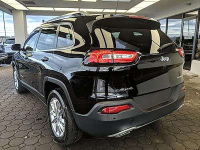 Used 2017 Jeep Cherokee - photo 1
