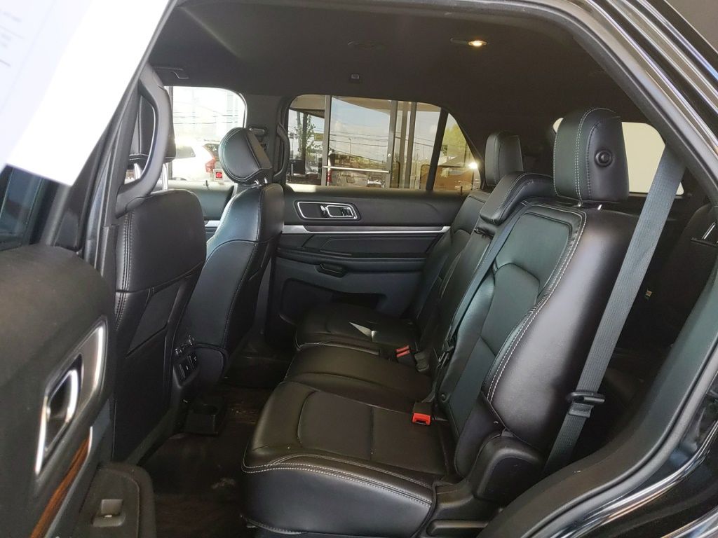 Used 2017 Ford Explorer - photo 13