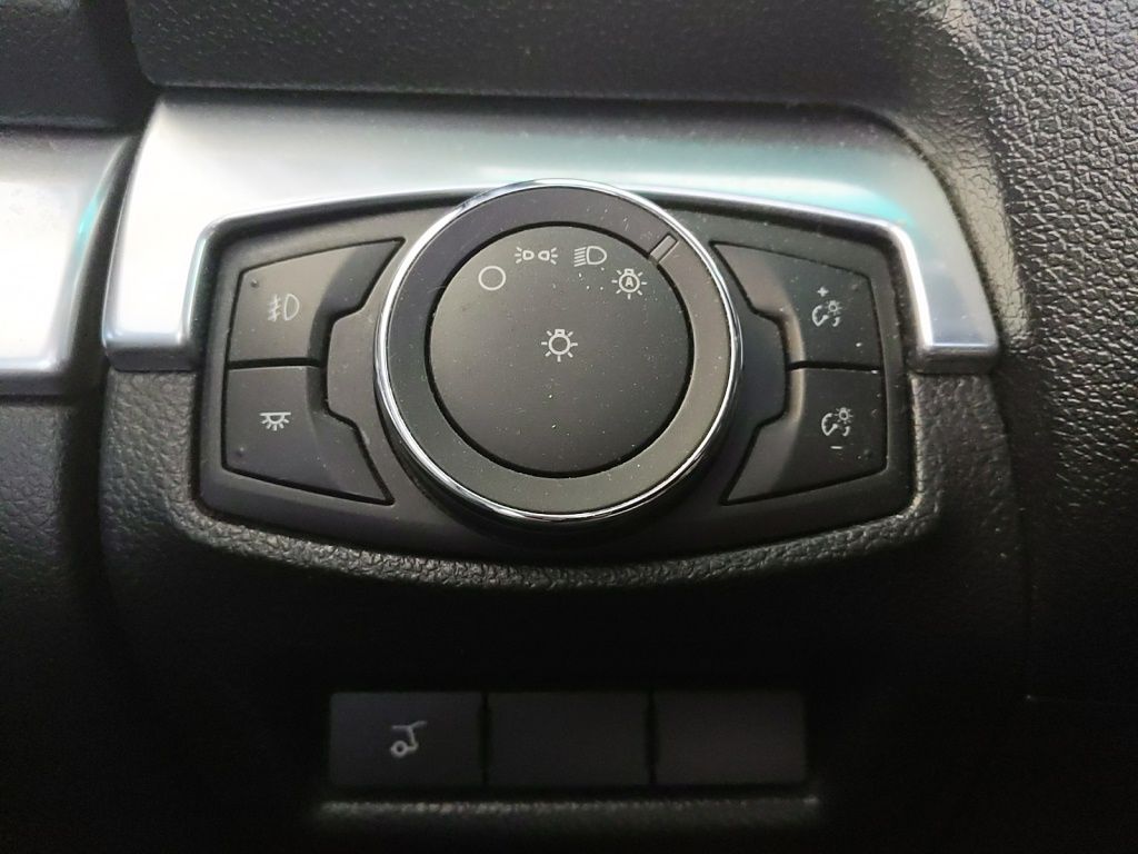 Used 2017 Ford Explorer - photo 14
