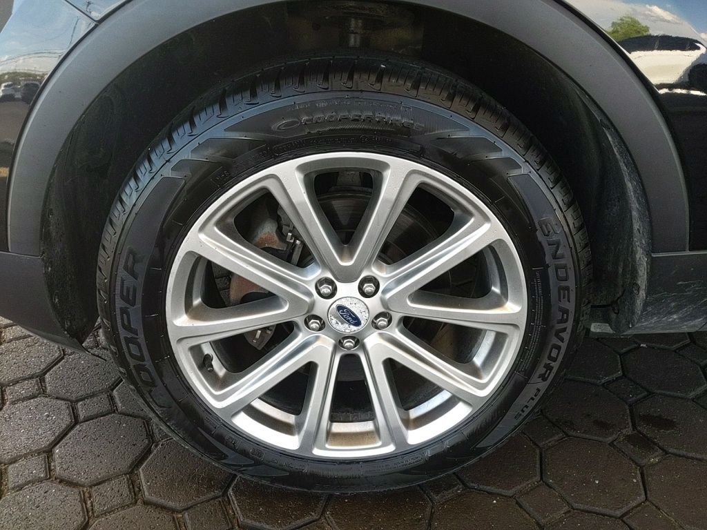 Used 2017 Ford Explorer - photo 11