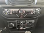 2020 Jeep Gladiator Crew Cab 4x4 Pickup for sale #S3F1360C - photo 17