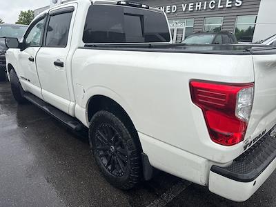 2018 Nissan Titan Crew Cab 4x4 Pickup for sale #S4F5277A - photo 2