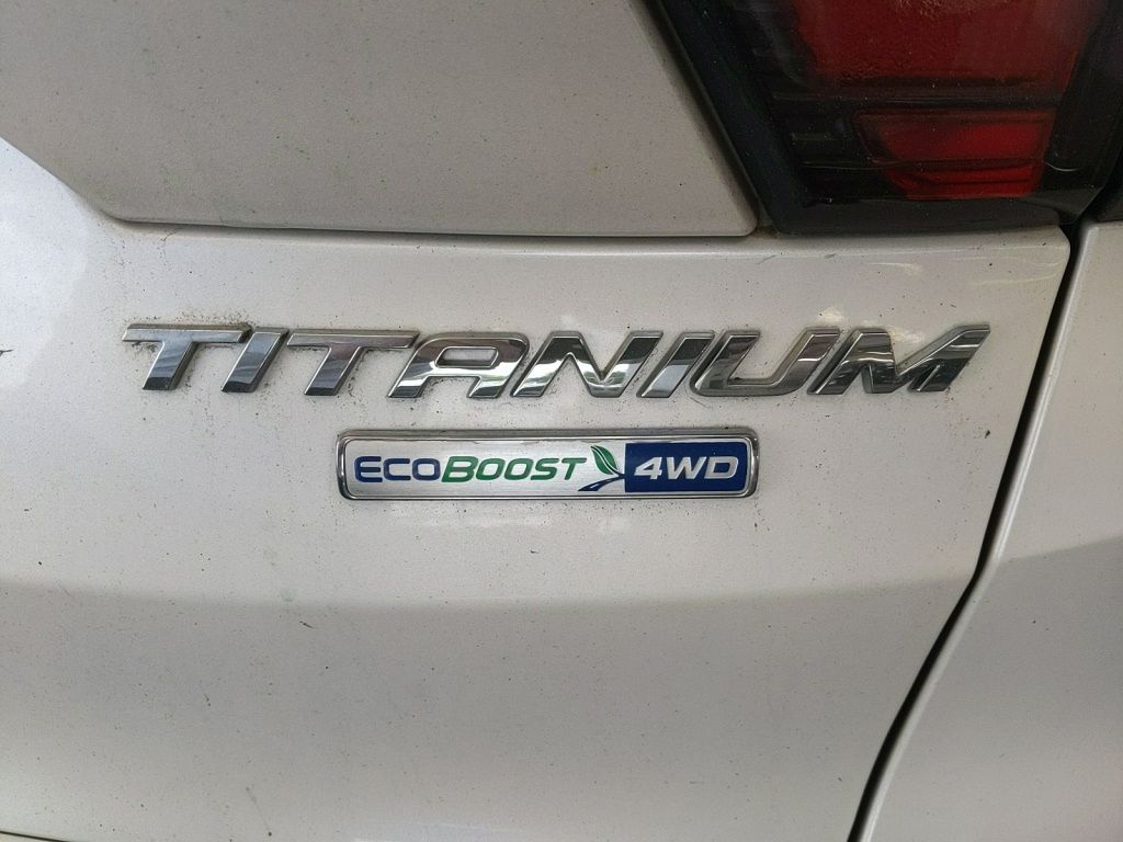Used 2017 Ford Escape - photo 9