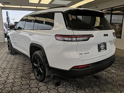 Used 2022 Jeep Grand Cherokee L - photo 1