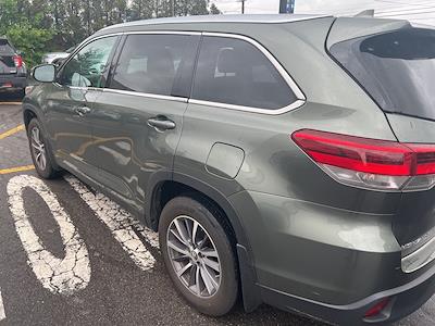 2019 Toyota Highlander 4x4 SUV for sale #S5B6611A - photo 2