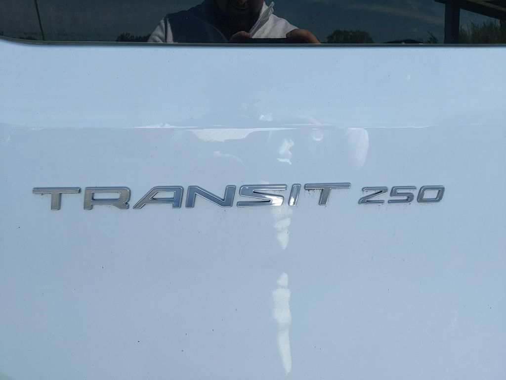 Used 2020 Ford Transit 250 - photo 2