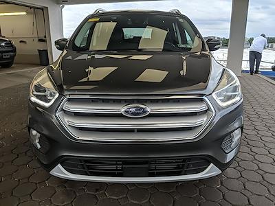 Used 2019 Ford Escape - photo 2