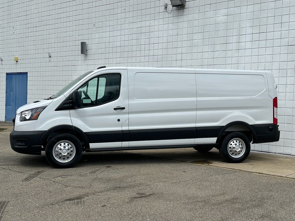New 2026 Ford Transit 250 - photo 5